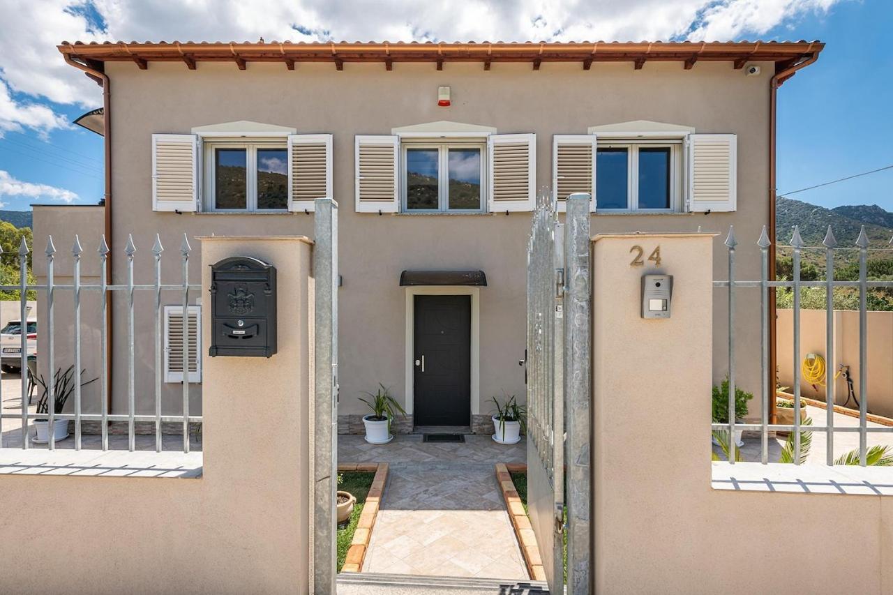 Villa Chiara Solanas Соланас Екстер'єр фото